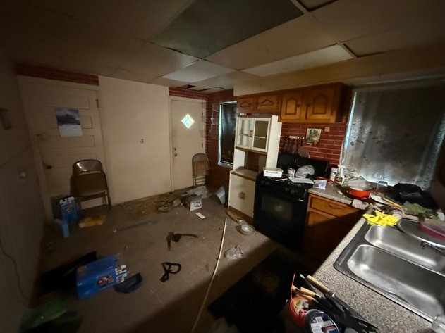 Image for MINIMUM BID AUCTION $30,000! 2445 Warren St
