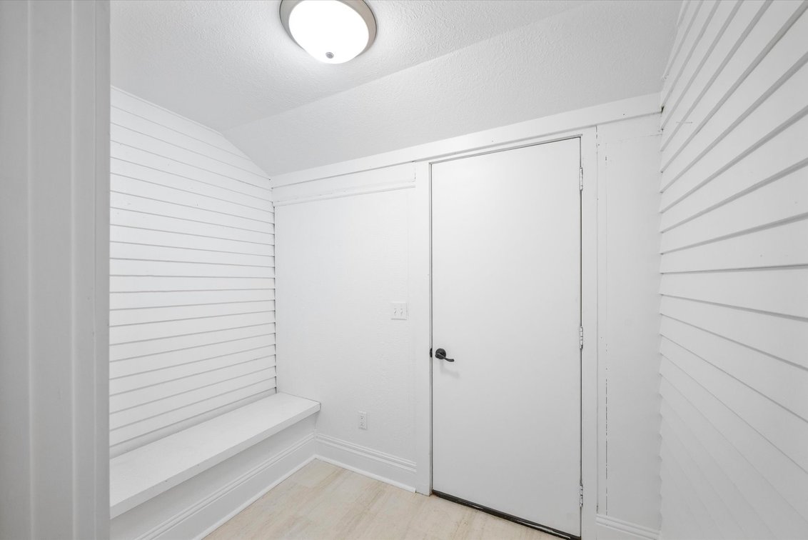 Image for REAL ESTATE AUCTION! 308 Monroe St