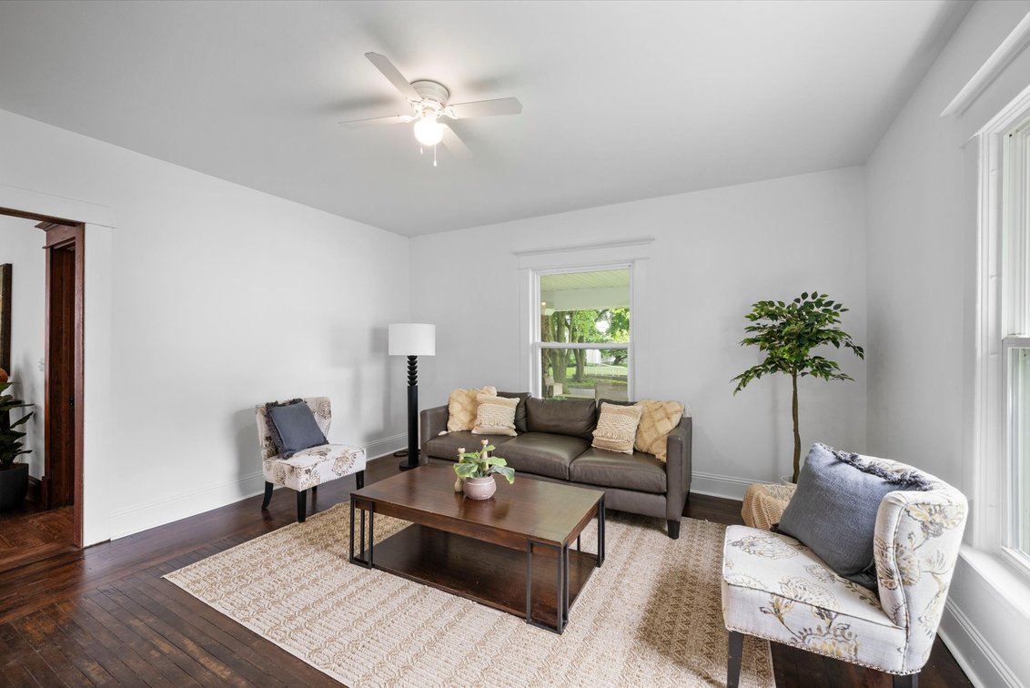 Image for REAL ESTATE AUCTION! 308 Monroe St