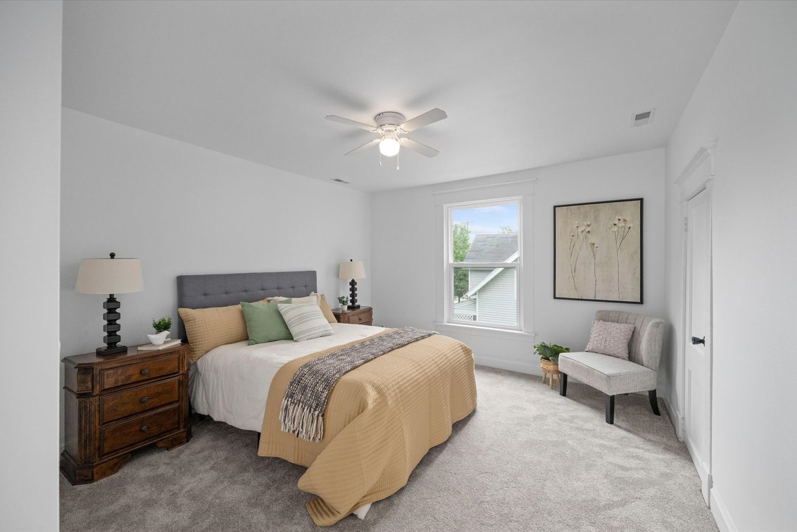 Image for REAL ESTATE AUCTION! 308 Monroe St