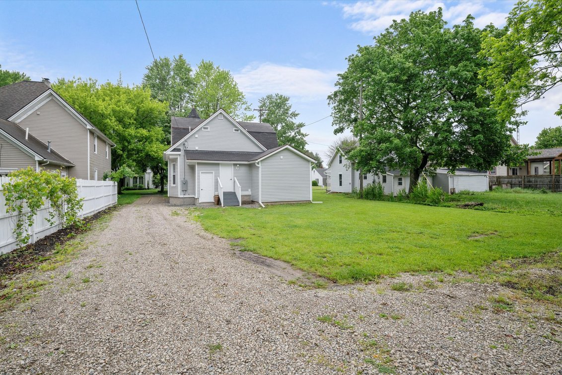 Image for REAL ESTATE AUCTION! 308 Monroe St