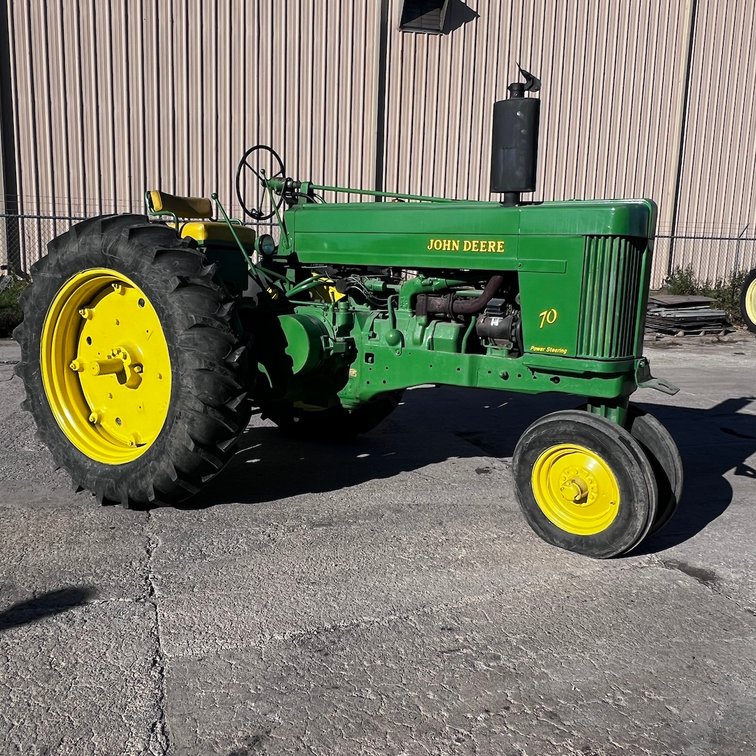 Image for Antique Tractor & Gas Engine No Reserve LIVE Auction