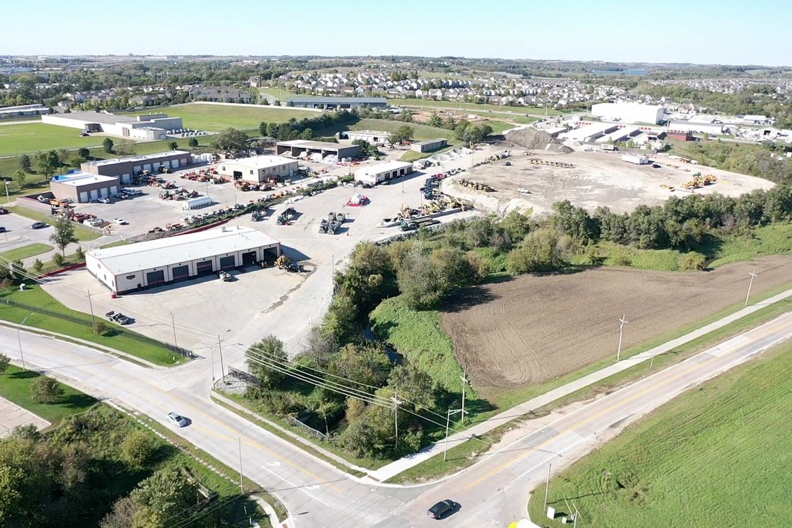Image for Absolute Commercial Real Estate Auction – 2 Buildings on 21.75 Acres, Selling in 1 Tract