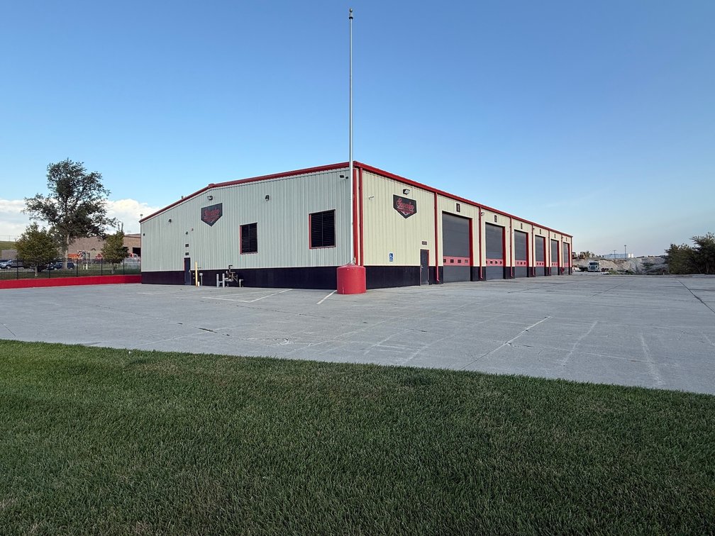 Image for Absolute Commercial Real Estate Auction – 2 Buildings on 21.75 Acres, Selling in 1 Tract