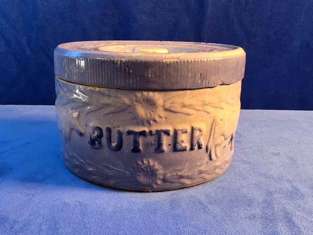Image for B E Crabtree Online Living Estate Auction