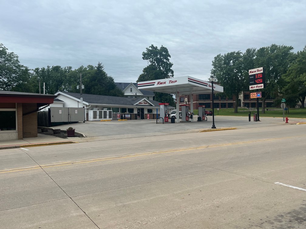 Image for Mayville Commercial Building For Sale by Online Bidding