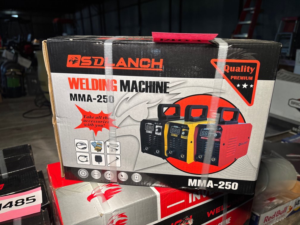 Image for November Containers, Excavators and Consignments Online Auction