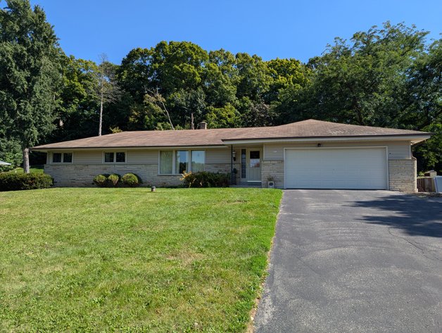 Image for Slinger 3-Bdrm Ranch with Beach & Dock Access