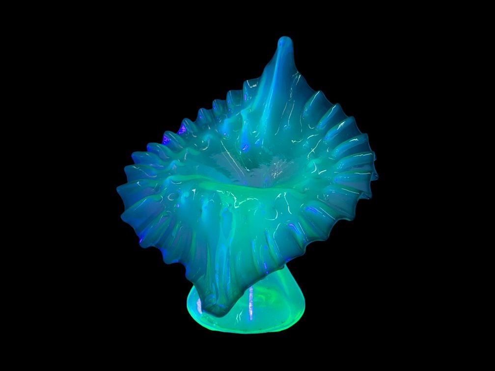 Image for The Uranium Glass Collector's Auction