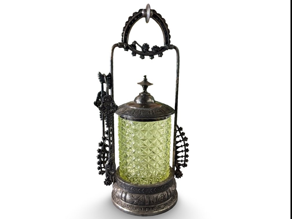 Image for The Uranium Glass Collector's Auction