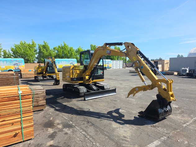 April Heavy Equipment, Vehicles & Appliances