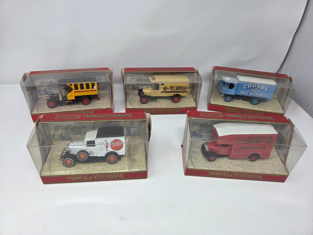 Image for ( Waltz Matchbox Collection #5 Online Only Auction )  Ertl - Matchbox - Hotwheels - Nascar - Collectibles