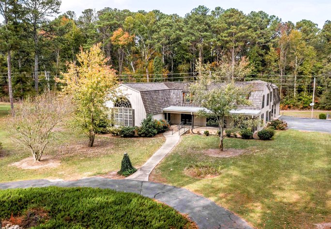 Image for The Travis and Jane James Estate: 09.19.26