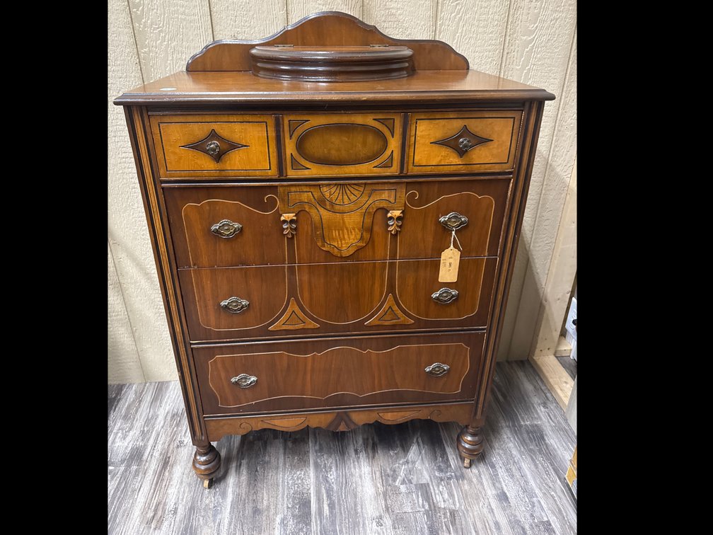 Image for January 1, 2026 Annual LIVE New Year's Day Auction