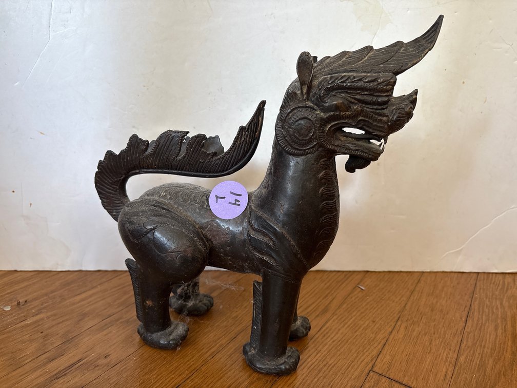 Image for Kensington Ave Richmond VA Estate Auction – Antiques, Furniture, Art Glass, Jewelry & Collectibles