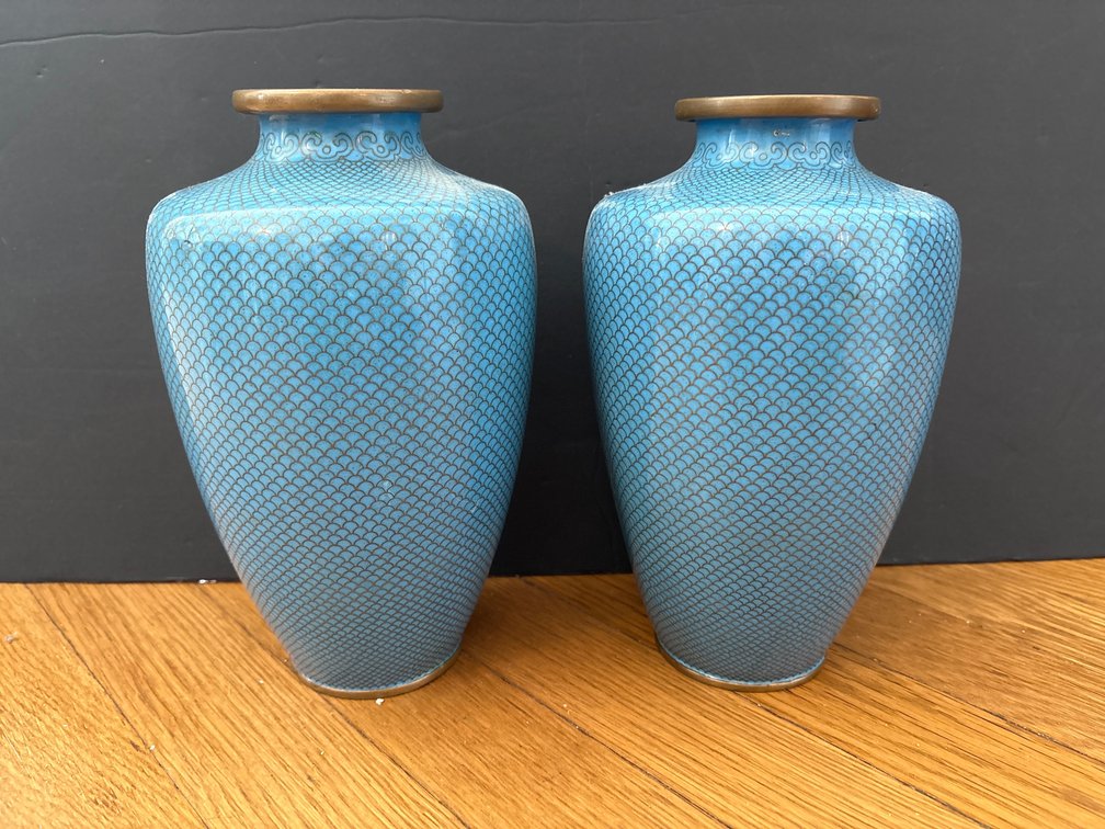 Image for Kensington Ave Richmond VA Estate Auction – Antiques, Furniture, Art Glass, Jewelry & Collectibles