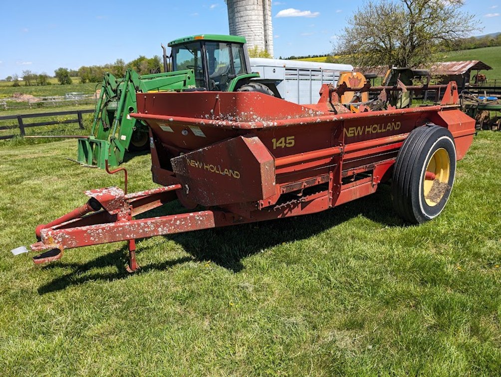 Image for Eastham Equipment Auction, Tractors, Hay Equipment, Trucks, Trailers: Live and Online