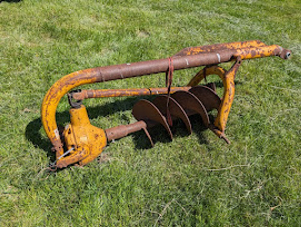 Image for Eastham Equipment Auction, Tractors, Hay Equipment, Trucks, Trailers: Live and Online
