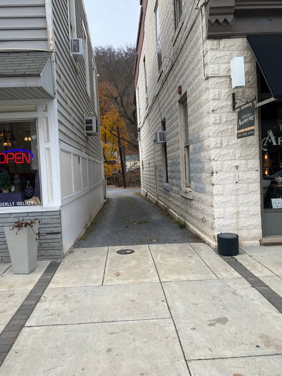 Image for Commercial/Industrial Building & All Contents in Downtown Berkeley Springs, WV