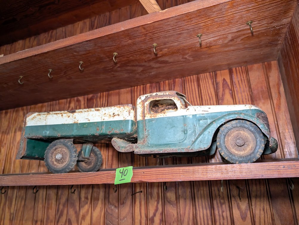 Image for Estate of Roland Stephens of Hillsboro, VA, Tools, Trains, Collectibles, Antique Furniture -- Bid In-Person or Online
