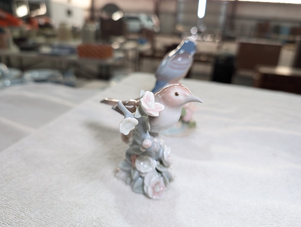 Image for Estate of William C. Whitmore, Lladro Porcelain Figurines, Antique Furniture, Holiday Decorations & More - Virtual Auction