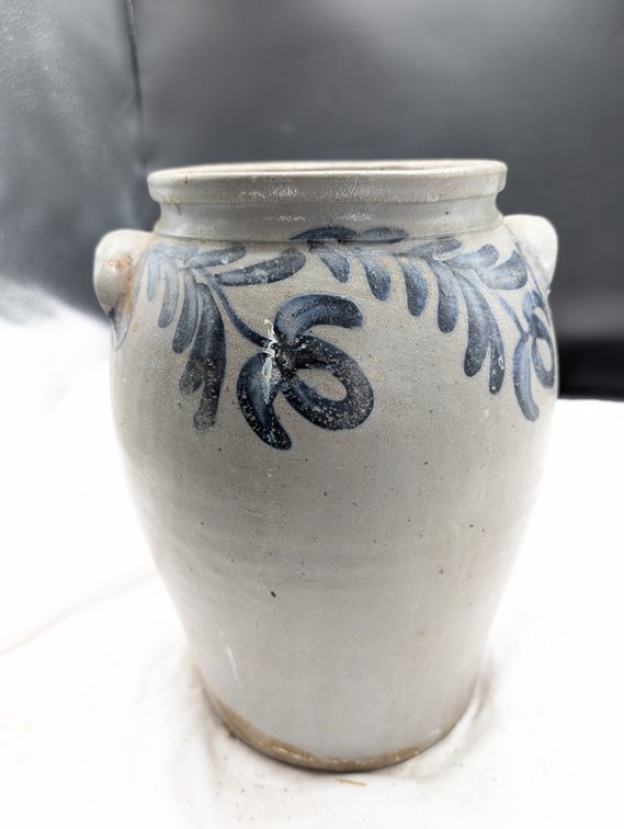 Image for Session 2 - From the Estate of William C. Whitmore - Virginia Stoneware and Crocks, Native American Arrowheads and Artifacts, Tobacco Advertising - In-Person and Online Bidding