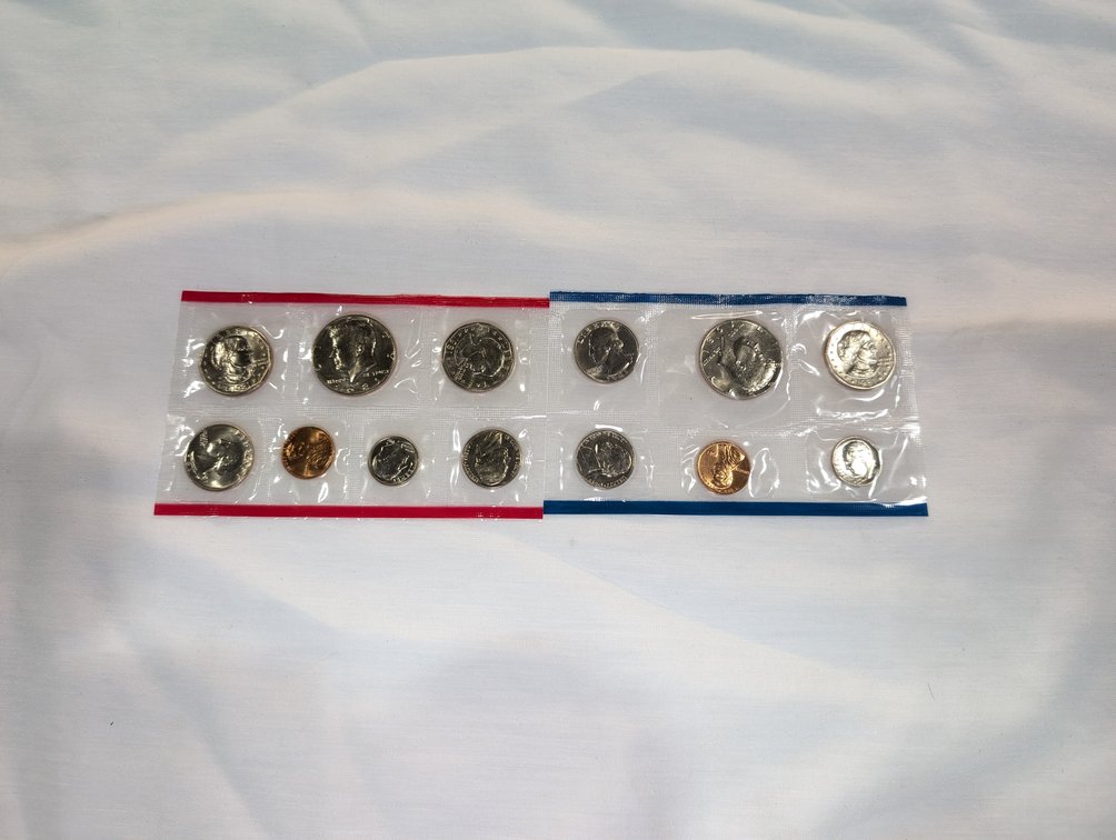 Image for Session 1 - From the Estate of William C. Whitmore - US & Foreign Gold & Silver Coins, Lionel Trains - Virtual Auction (No In-Person Bidding)