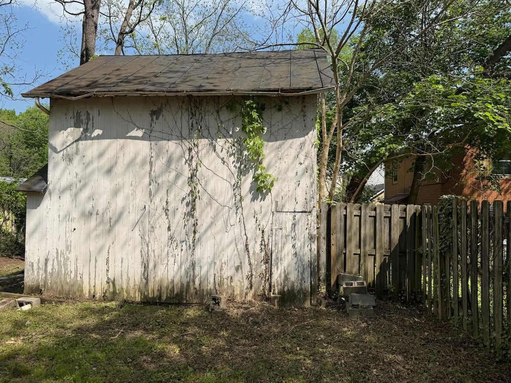 Image for 3 BR/1 BA Home on .23 +/- Acre North King St. Lot in Historic Downtown Leesburg, VA--SELLING to the HIGHEST BIDDER!!