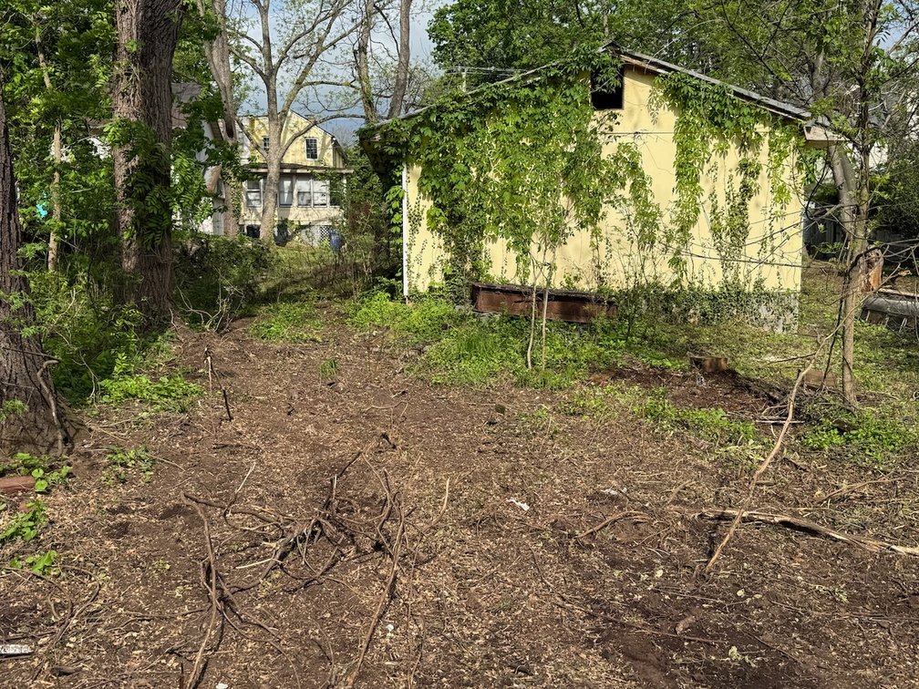 Image for 3 BR/1 BA Home on .23 +/- Acre North King St. Lot in Historic Downtown Leesburg, VA--SELLING to the HIGHEST BIDDER!!