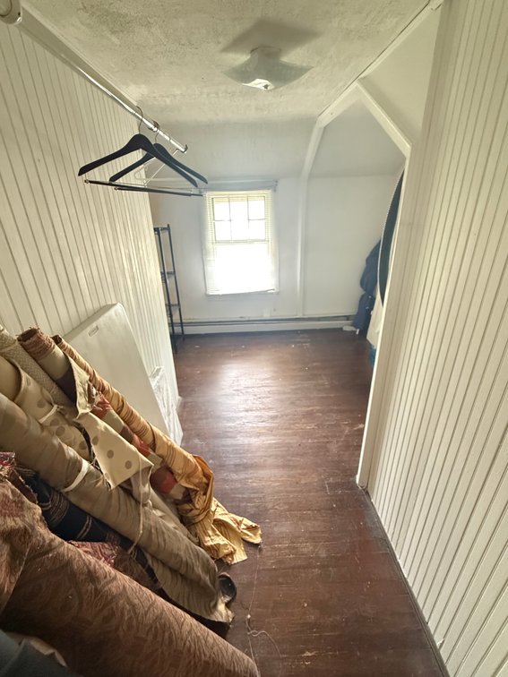 Image for 3 BR/1 BA Home on .23 +/- Acre North King St. Lot in Historic Downtown Leesburg, VA--SELLING to the HIGHEST BIDDER!!