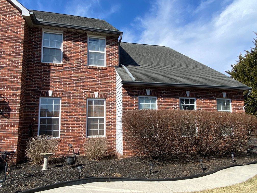 Image for 4 BR/3.5 BA Home on 1.53 +/- Acre Cul-de-Sac Lot in Spruce Hill Estates in Charles Town, WV--SELLING to the HIGHEST BIDDER!!