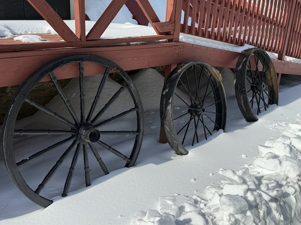 Image for Wheatland Farm: Antique Fire Truck, International Fifth Wheel, Farmall Tractors, Equestrian Items, Furniture & Decor