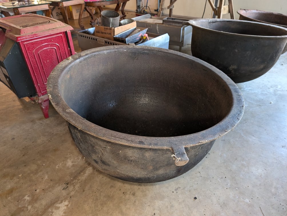 Image for James C. Athey Family Trust & Jo Ann D. Athey Family Trust - Session 3 - Wood Working Tools, Pin Ball Machine, Butchering Items, Kettles, Freezers, Hardware & More!