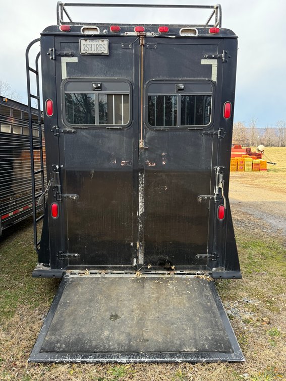 Image for Ayrshire Farm Management LC - Equipment, Vehicles, Trailers, Tools - Bid Live In-Person or Online