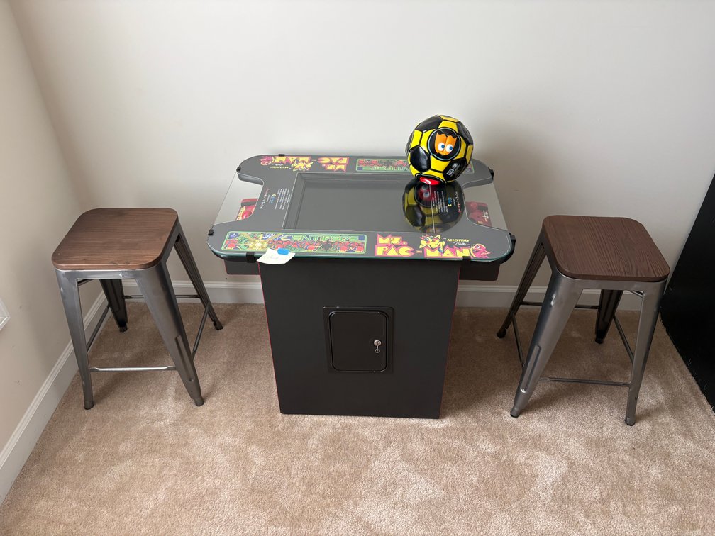 Image for Dixie Chopper Zero Turn Lawn Mower, Tools, Custom Furniture, Lladro Figurines, Arcade Machines & More! - Bid Online - No In-Person Bidding