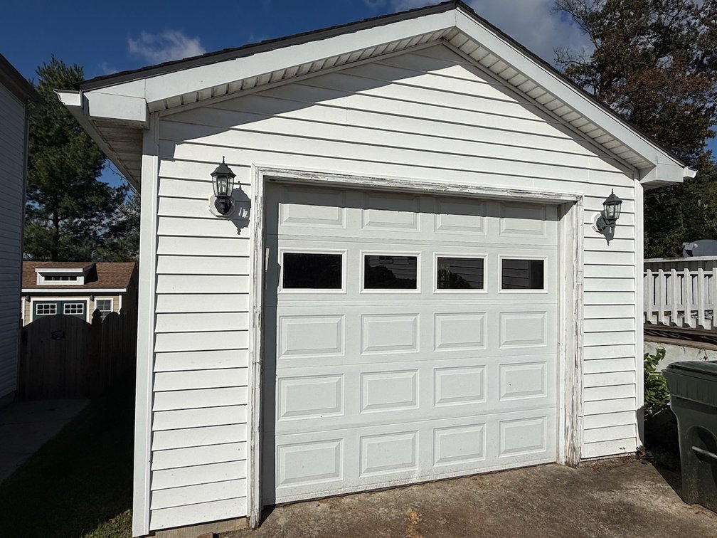 Image for 3 BR/1.5 BA Home w/Basement & Garage/Shop in the Desirable Country Club Hills Neighborhood of Purcellville, VA