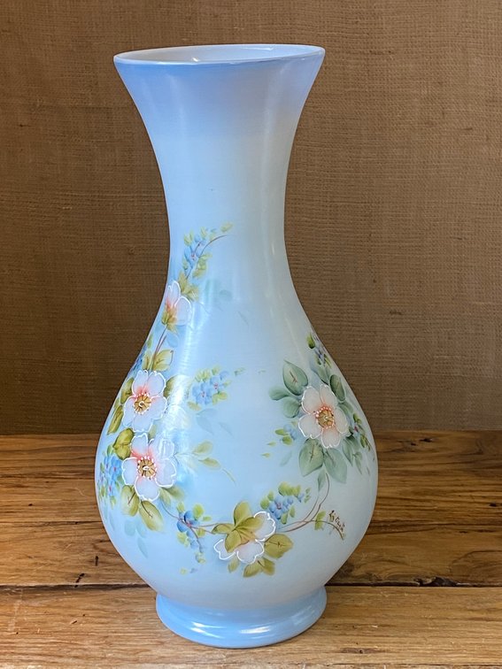 Image for Unique Consignment's Spring Auction