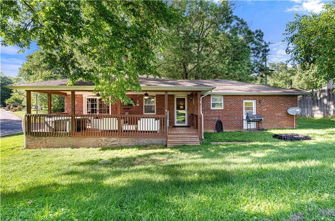 Image for Georgetown Real Estate Auction!! 1801 Payne Street - ONLINE AUCTION ONLY