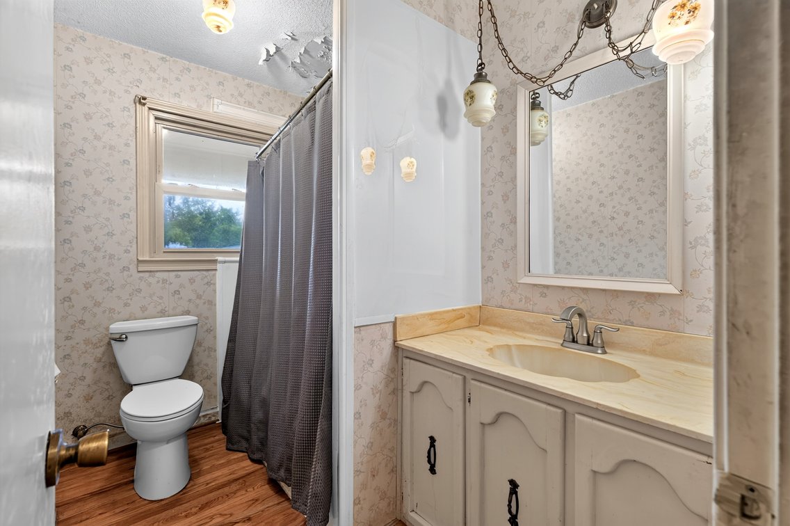 Image for Estate of Larry and Diane Price