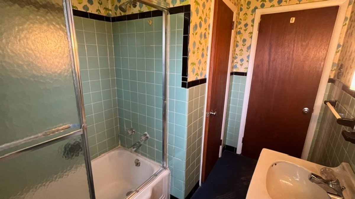 Image for Real Estate Auction Lancaster PA