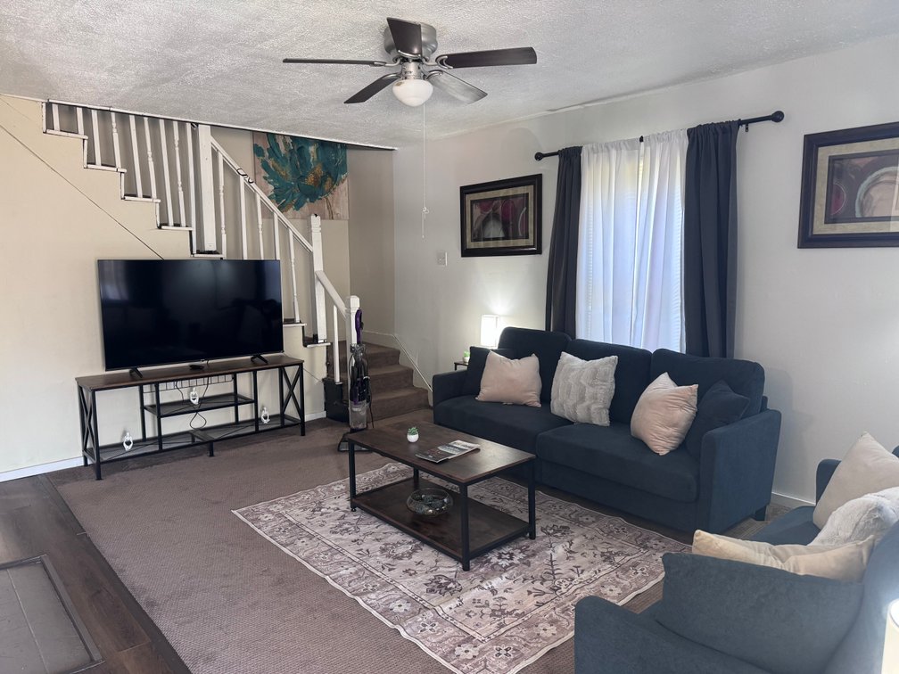 Image for CASHFLOW! 4 Bedroom Rental and Airbnb. Bidding is open now through Thursday October 15th, at 6:00 p.m. 1605 N. 18th Street, Clarksburg, WV, 26301.