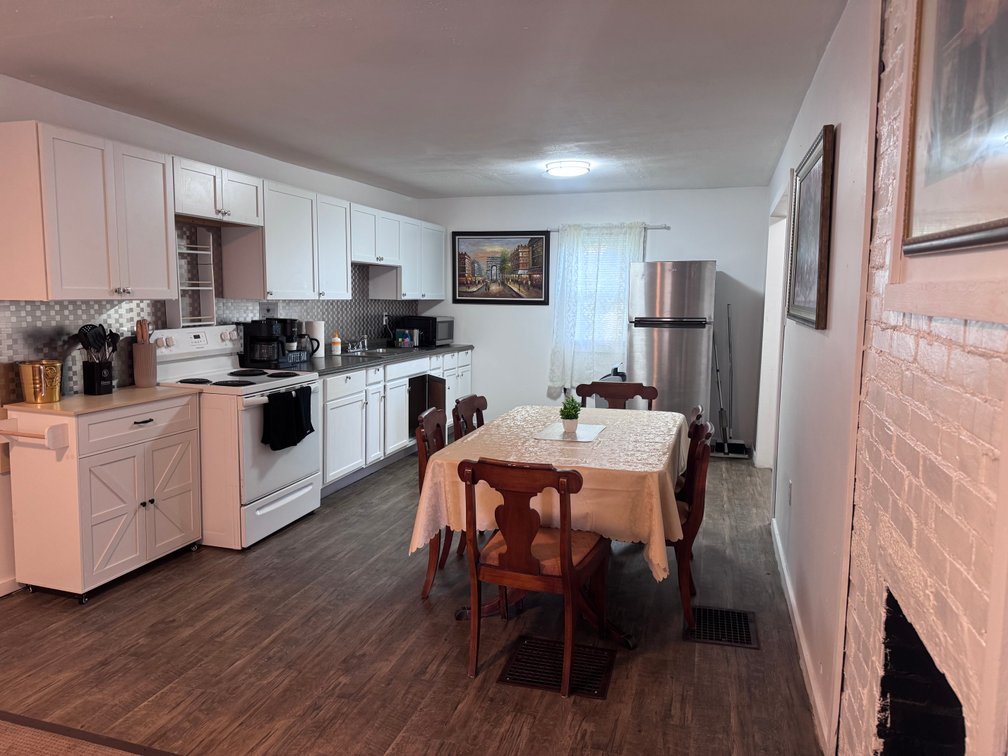 Image for CASHFLOW! 4 Bedroom Rental and Airbnb. Bidding is open now through Thursday October 15th, at 6:00 p.m. 1605 N. 18th Street, Clarksburg, WV, 26301.