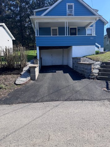 Image for CASHFLOW! 4 Bedroom Rental and Airbnb. Bidding is open now through Thursday October 15th, at 6:00 p.m. 1605 N. 18th Street, Clarksburg, WV, 26301.