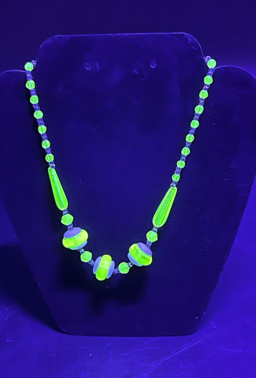 Image for Vintage Jewelry & Curios Auction MP#3