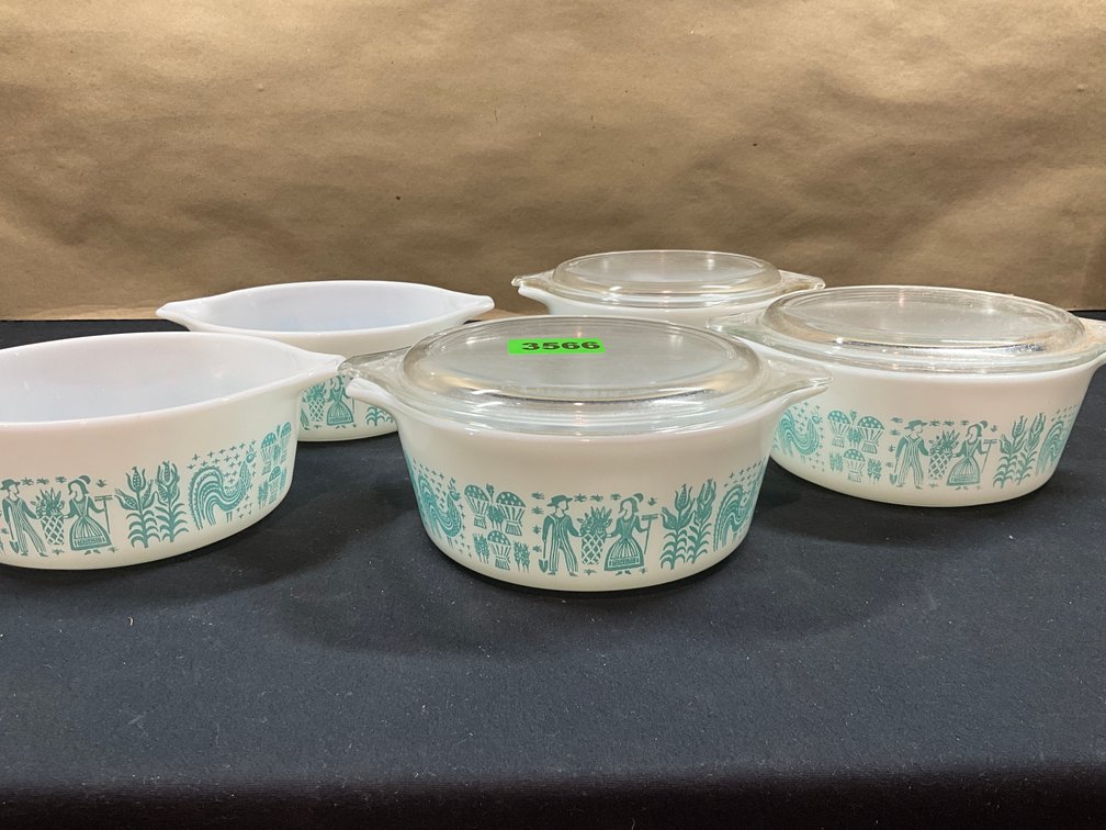 Image for Vintage Vibes Auction: Pyrex, Frankoma, Vintage Treasures & More