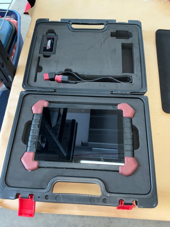 Image for Professional Automotive Tools & Shop Equipment Auction