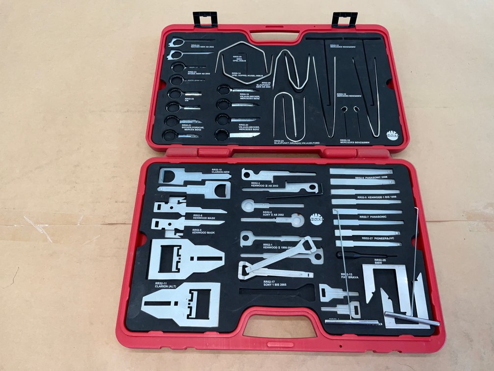 Image for Professional Automotive Tools & Shop Equipment Auction