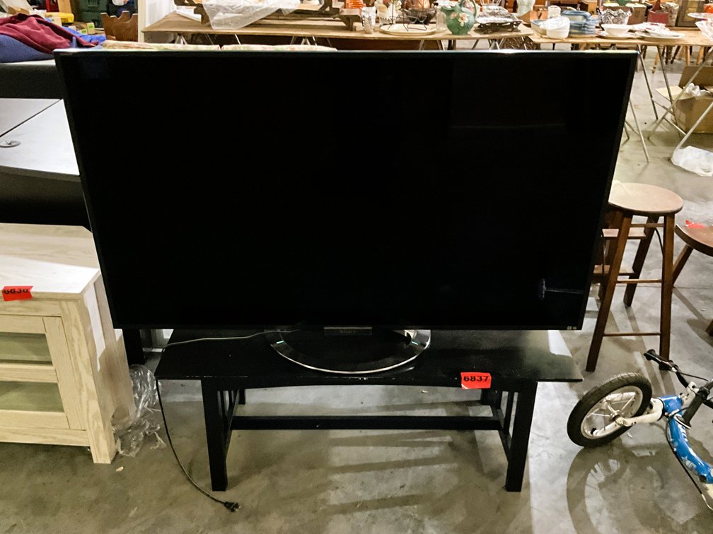 Image for The Homestead Auction: Furniture, Decor & More