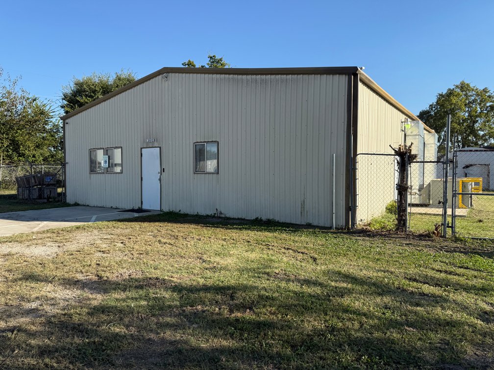 Image for Multi-Par Commercial Real Estate Auction