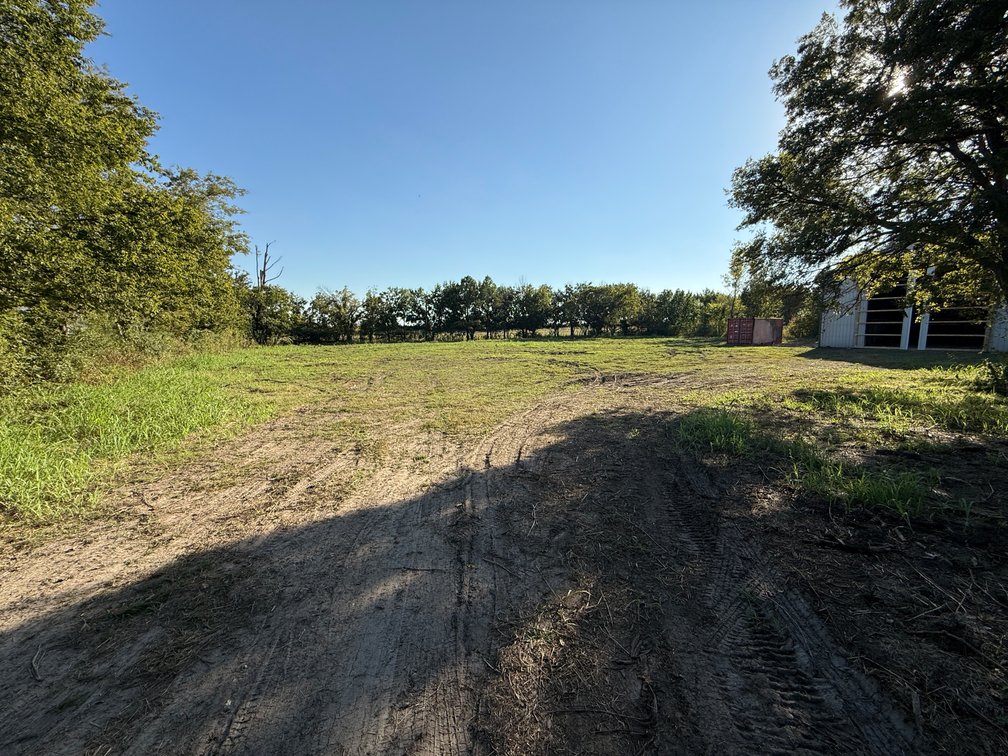 Image for Multi-Par Commercial Real Estate Auction